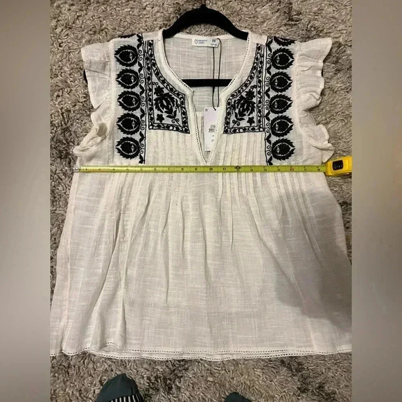 NWT boho top size XS but is loose and flowy (S103) - Picture 6 of 7